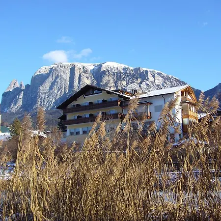 Gartenhotel Voelser Hof - Adults Only 호텔 피에
