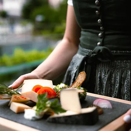 Gartenhotel Volser Hof 4* פיה