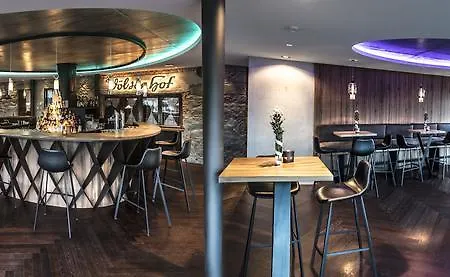 Gartenhotel Volser Hof מלון