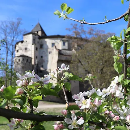 Gartenhotel Voelser Hof - Adults Only 호텔