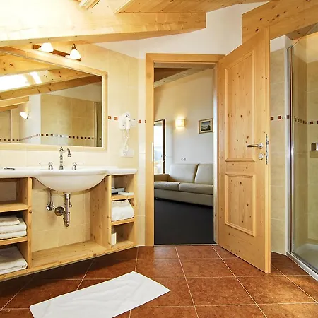 Gartenhotel Voelser Hof - Adults Only