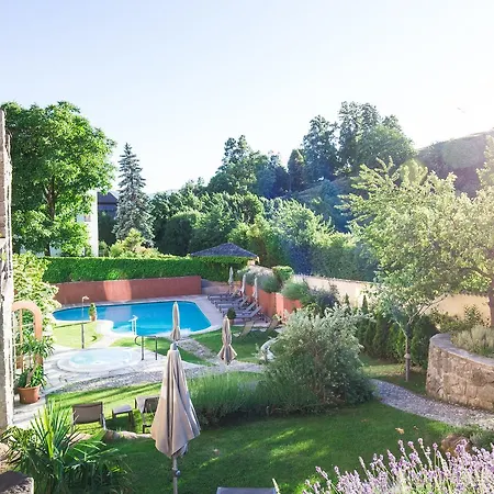 Gartenhotel Volser Hof מלון